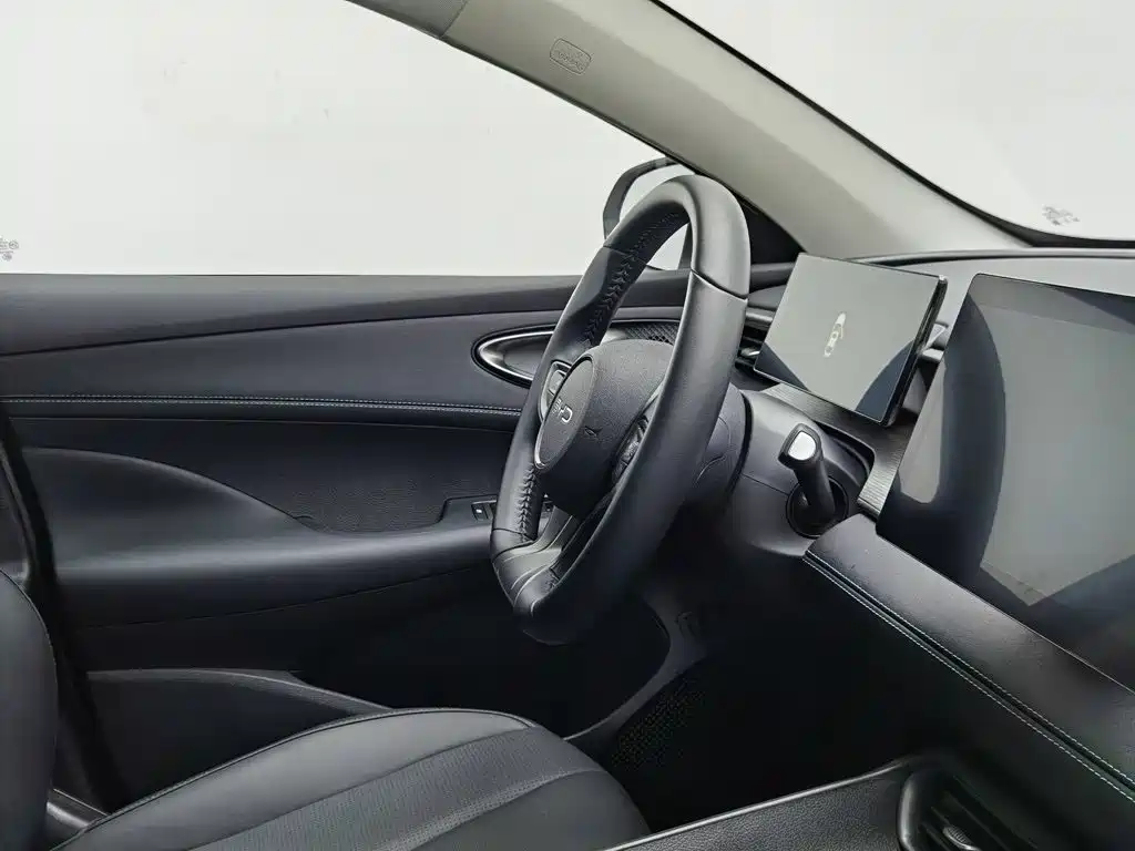 BYD Seal 05 DM-i — миниатюра 22