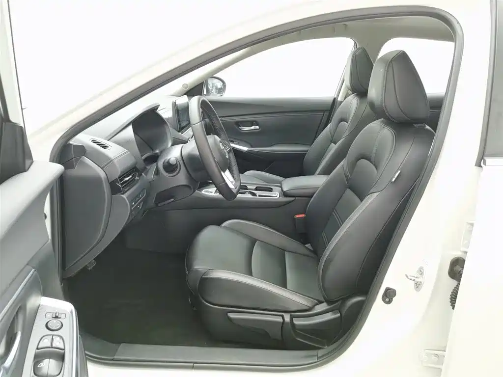 Nissan Sylphy 2021 1.6L XL CVT Enjoy