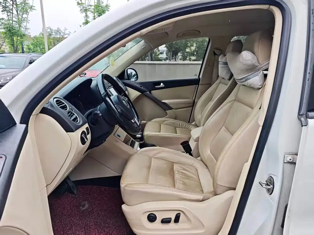 Volkswagen Tiguan 2010 1.8TSI AT