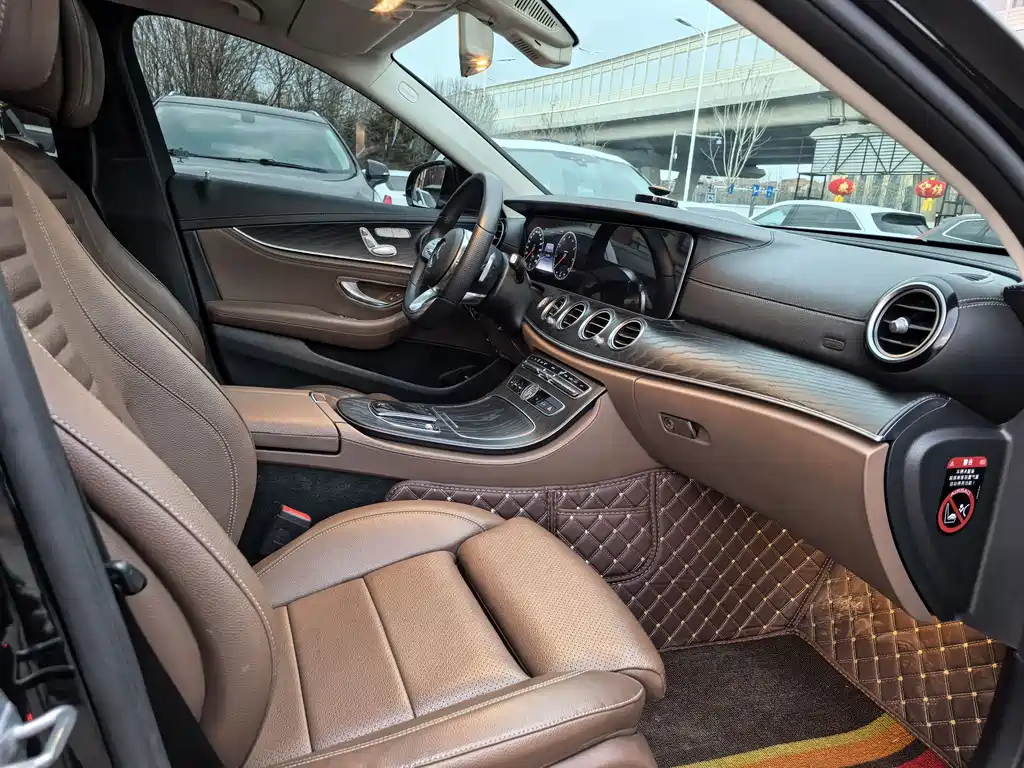Mercedes-Benz E-Class E 2019 E 200 L Sport 4MATIC