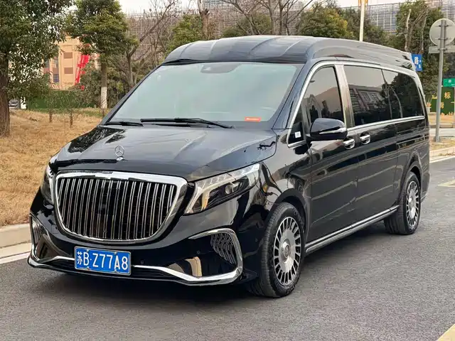 MERCEDES-BENZ V CLASS