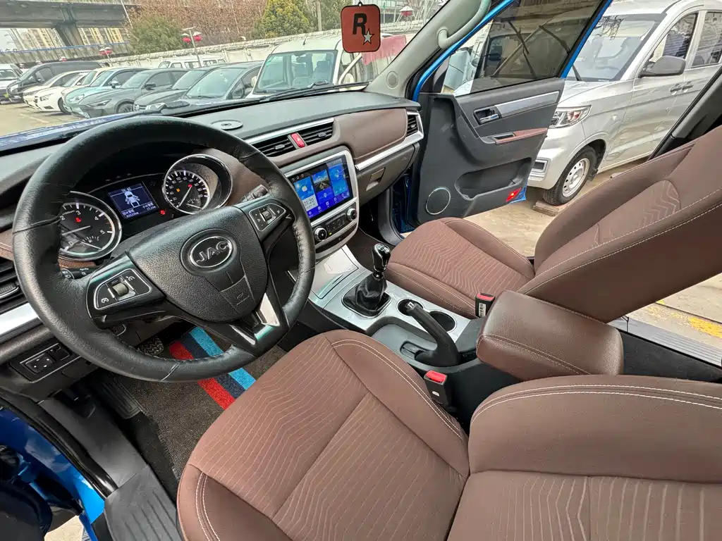 JIANGQI GROUP JAC T8