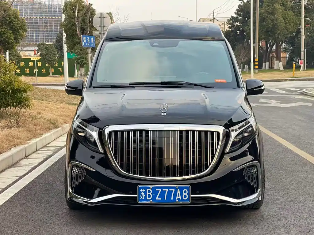 MERCEDES-BENZ V CLASS