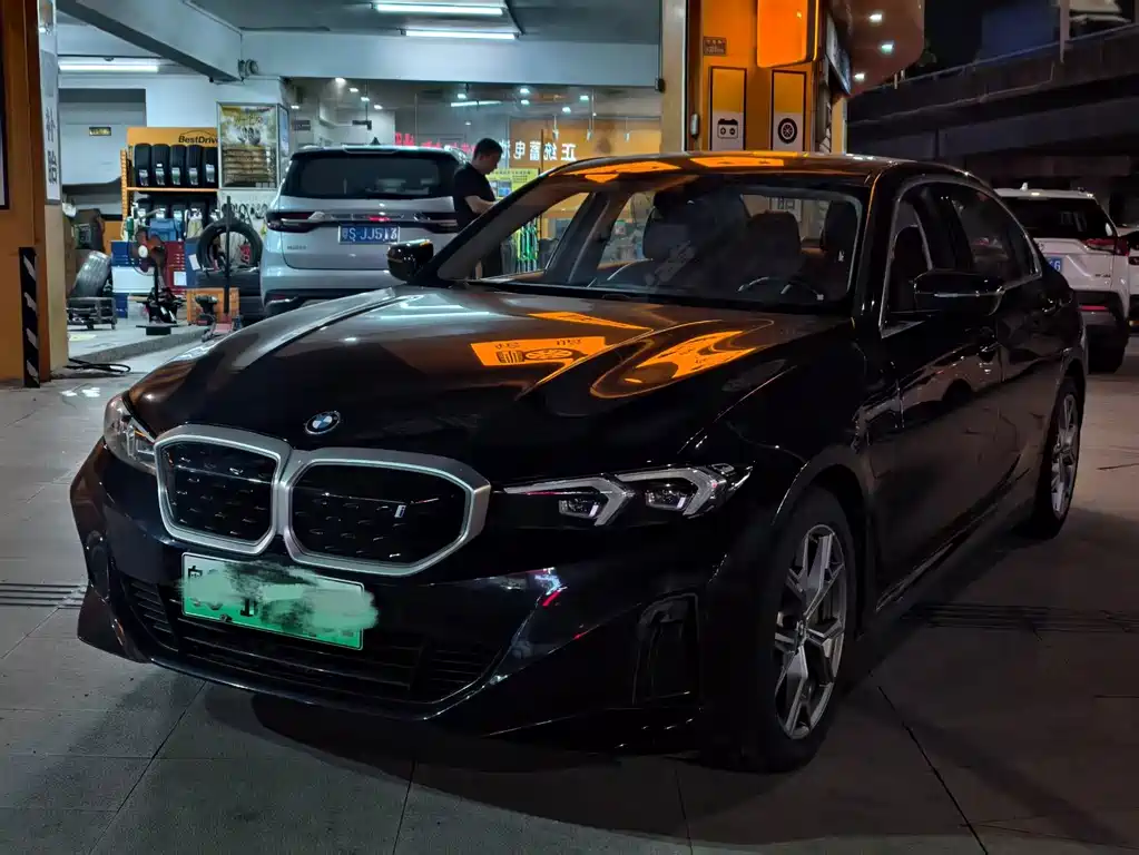 BMW i3