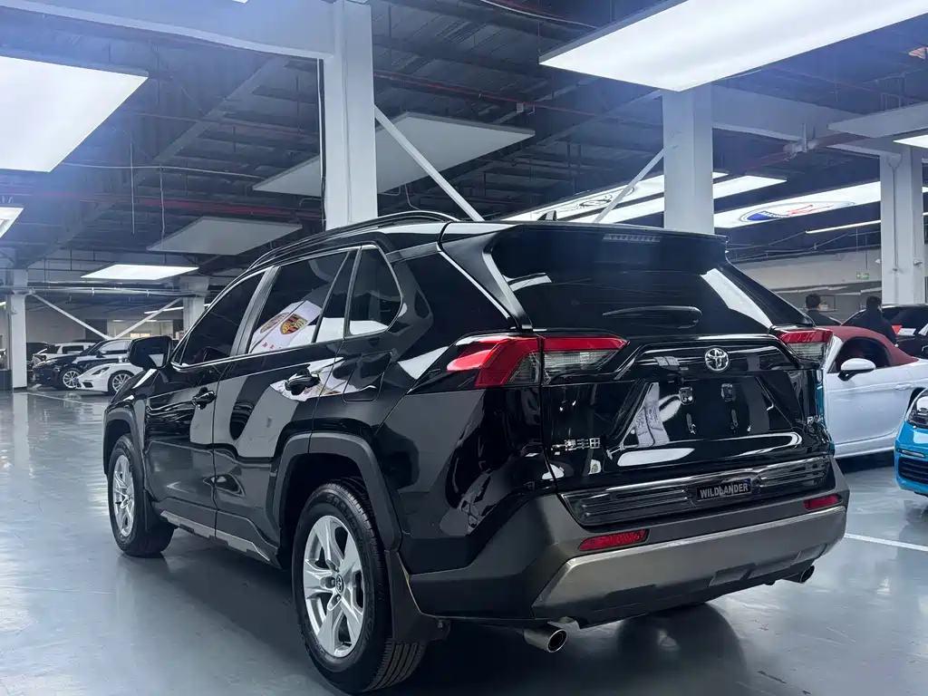 TOYOTA RAV4 RONGFANG