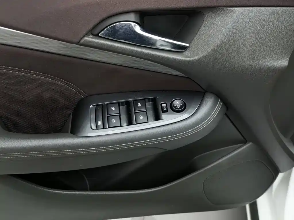 Chevrolet Malibu — миниатюра 9