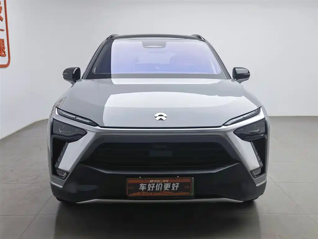 NIO NIO ES8
