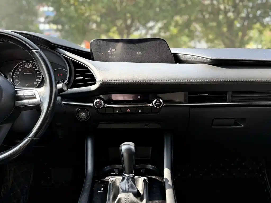 Mazda 3 Axela — миниатюра 25
