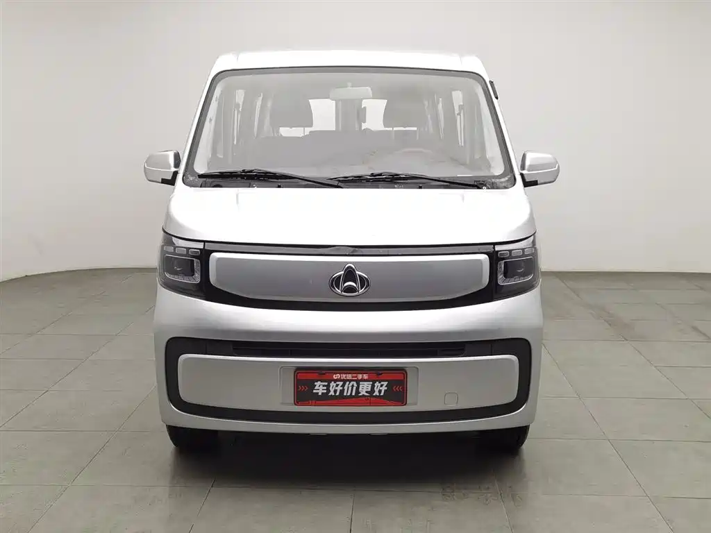 CHANGAN CHANGAN RUIXING EM60