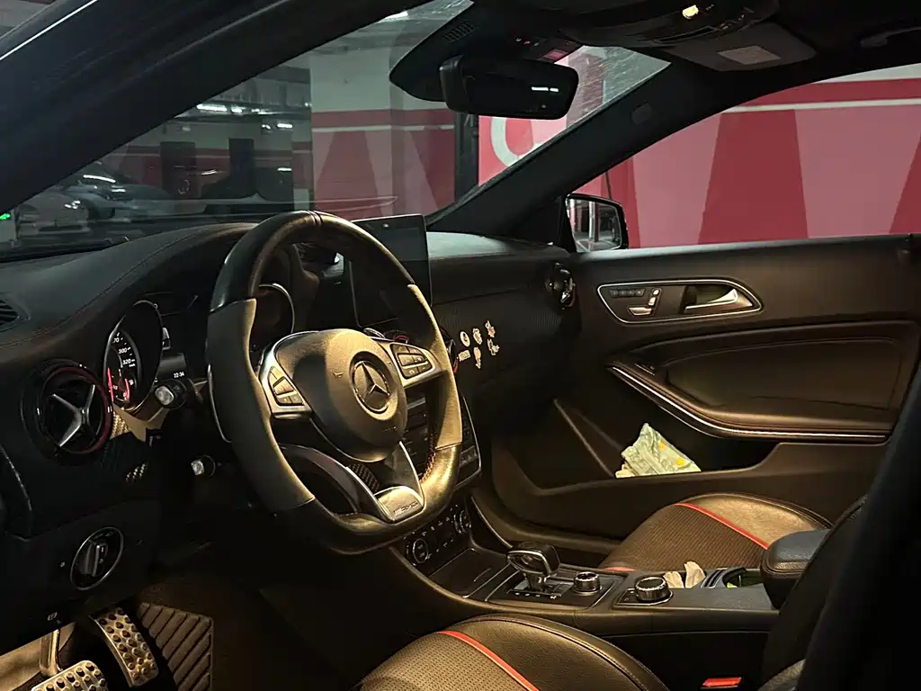 Mercedes-Benz A-Class AMG (Import) — миниатюра 7