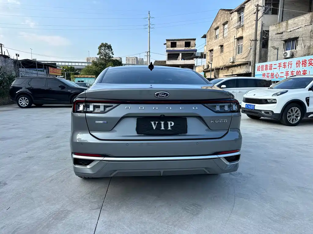 Ford Mondeo — миниатюра 4