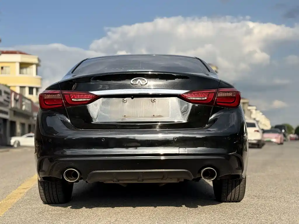 Infiniti Q50L — миниатюра 2