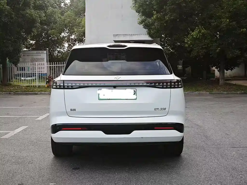 Dongfeng eπ008 2024 636Max Electric 6 мест