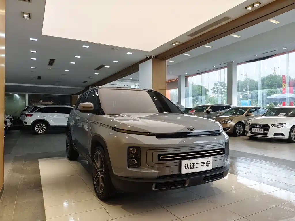 Geely Icon 2020 300T