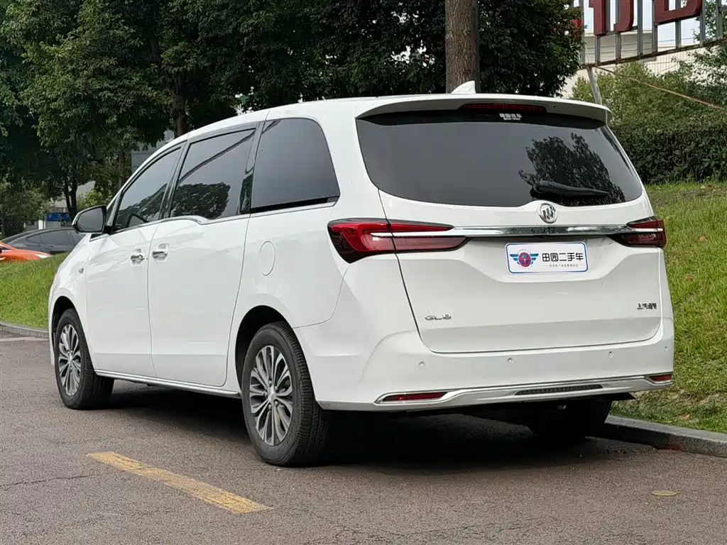 Buick GL8 2023 652T Luxury
