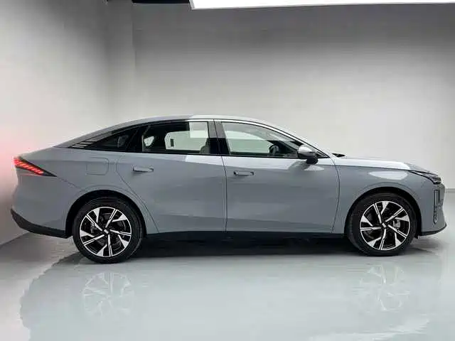 GEELY GALAXY GALAXY L6