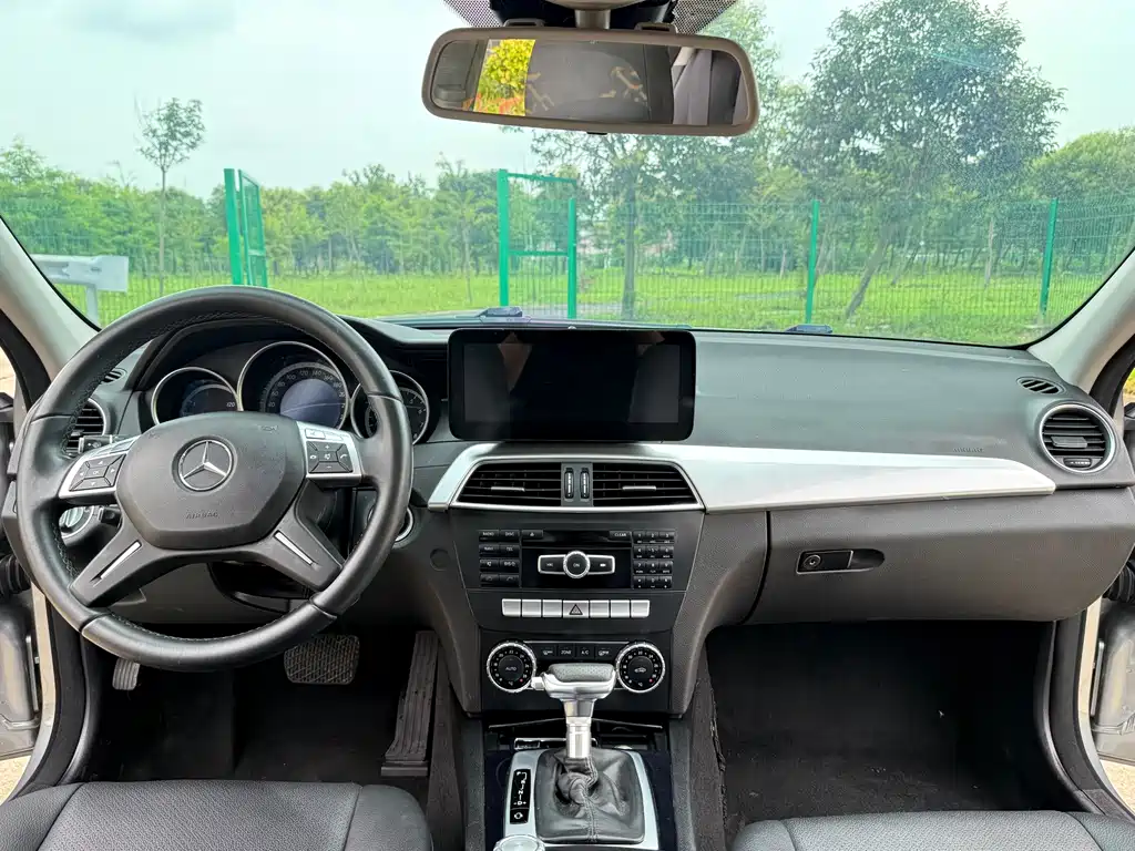 Mercedes-Benz C-Class C 2013 C 180 Grand Edition