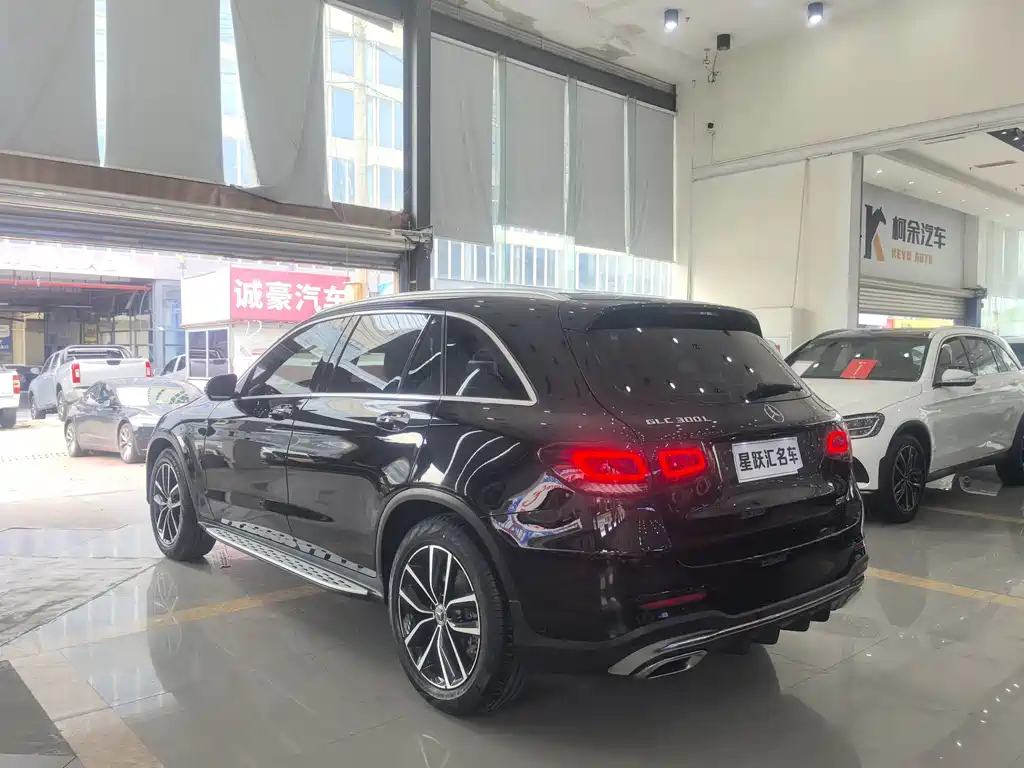 Mercedes-Benz GLC 2021 GLC 300 L 4MATIC