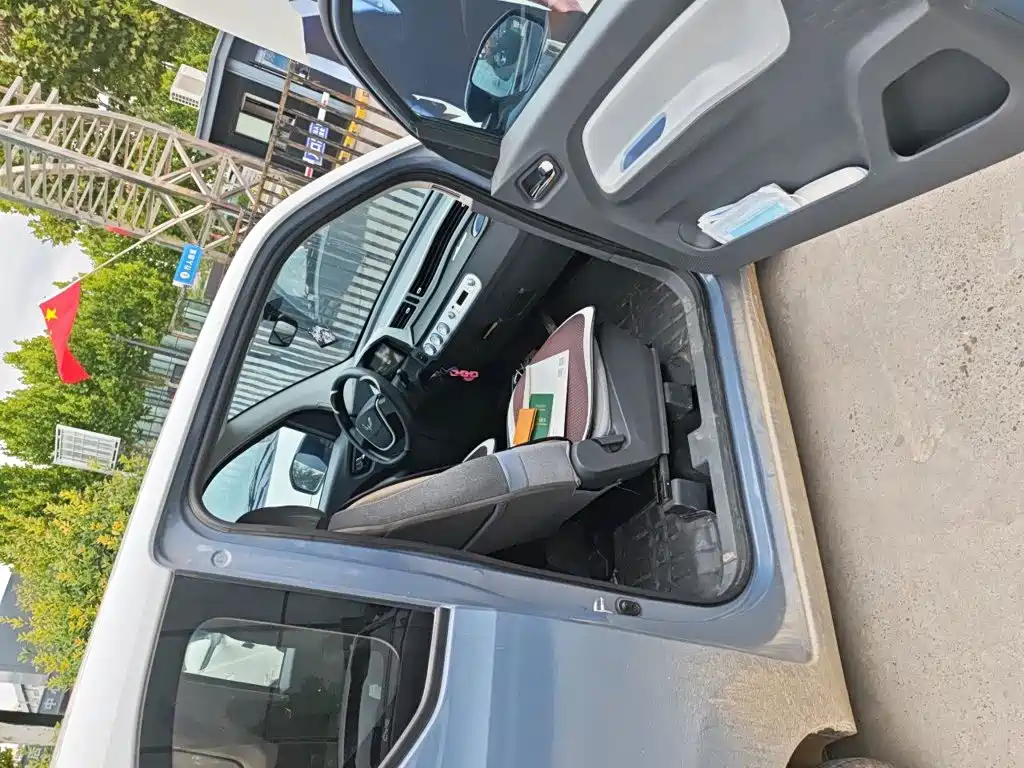 Wuling MINIEV — миниатюра 19