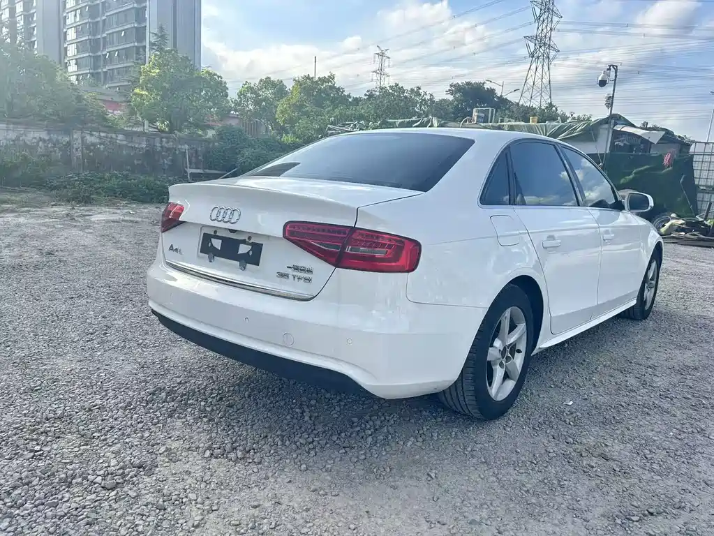Audi A4L — миниатюра 8