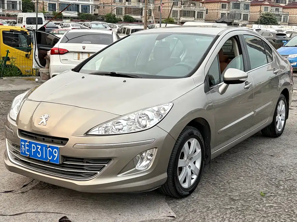 Peugeot 408 2014