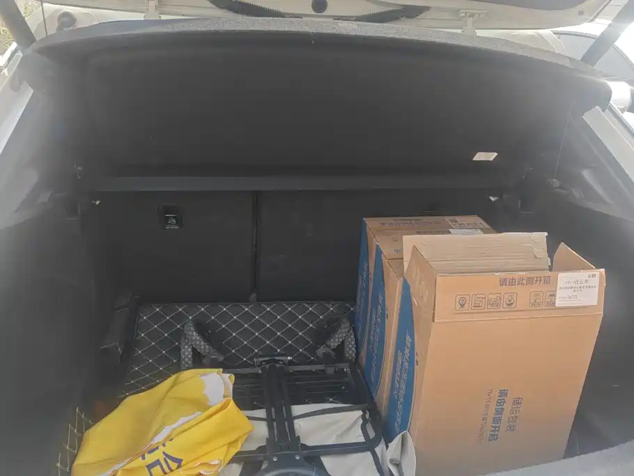 Volkswagen T-Roc — миниатюра 4