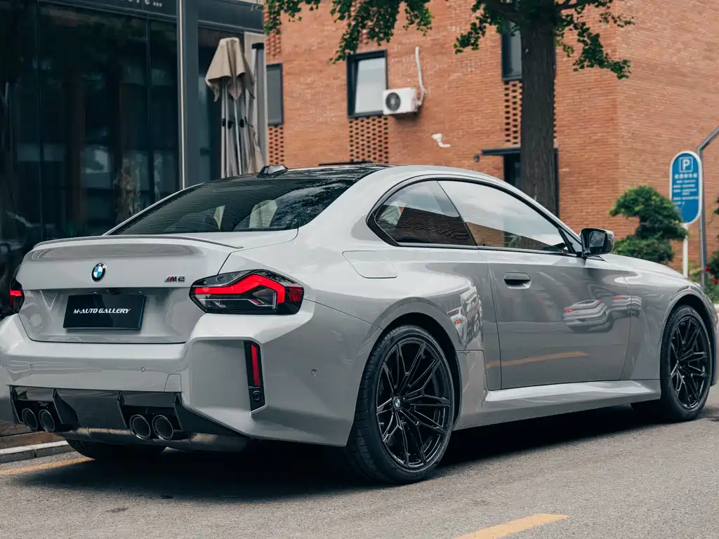 BMW M2 2024 M2