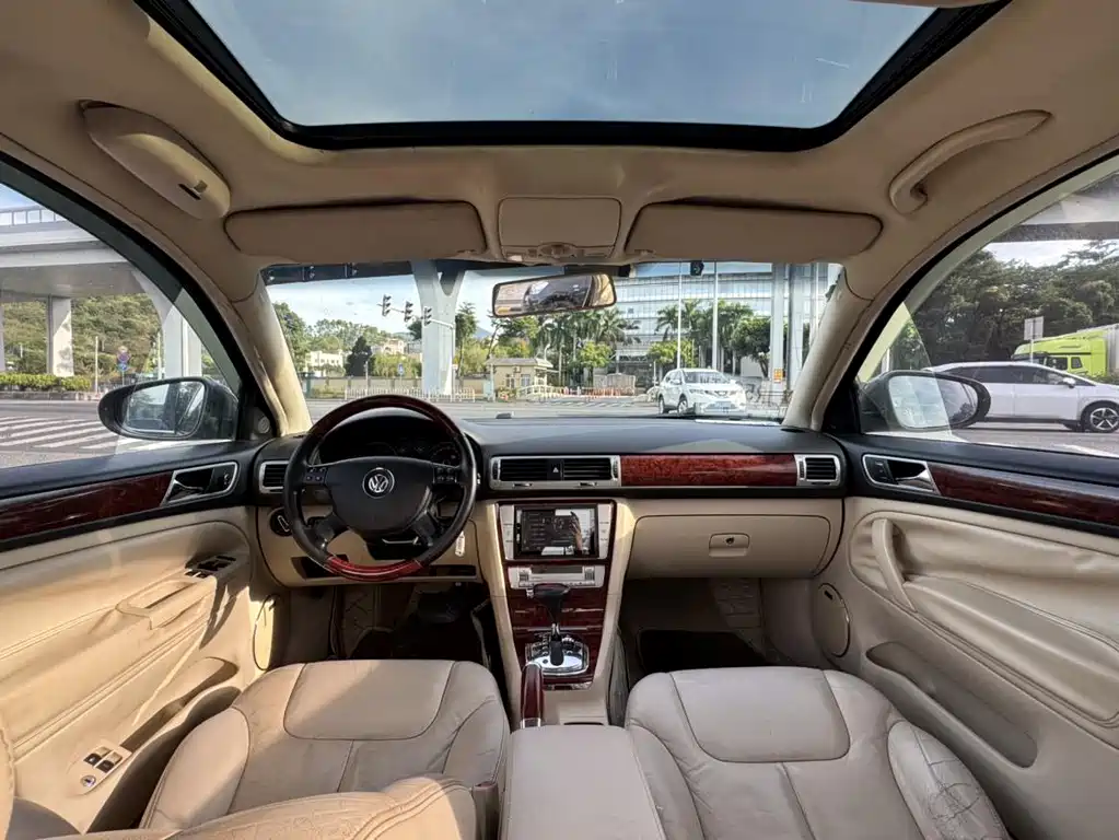 Volkswagen Passat Lingyu — миниатюра 9