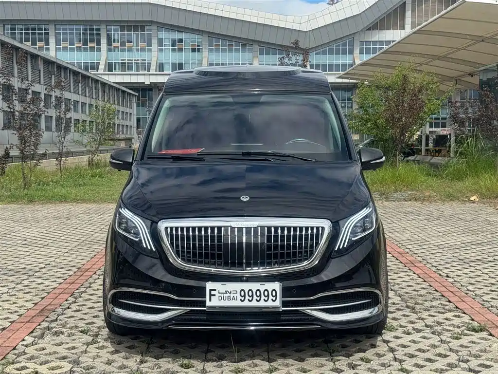 Mercedes-Benz Vito 2021 2.0T 7 мест