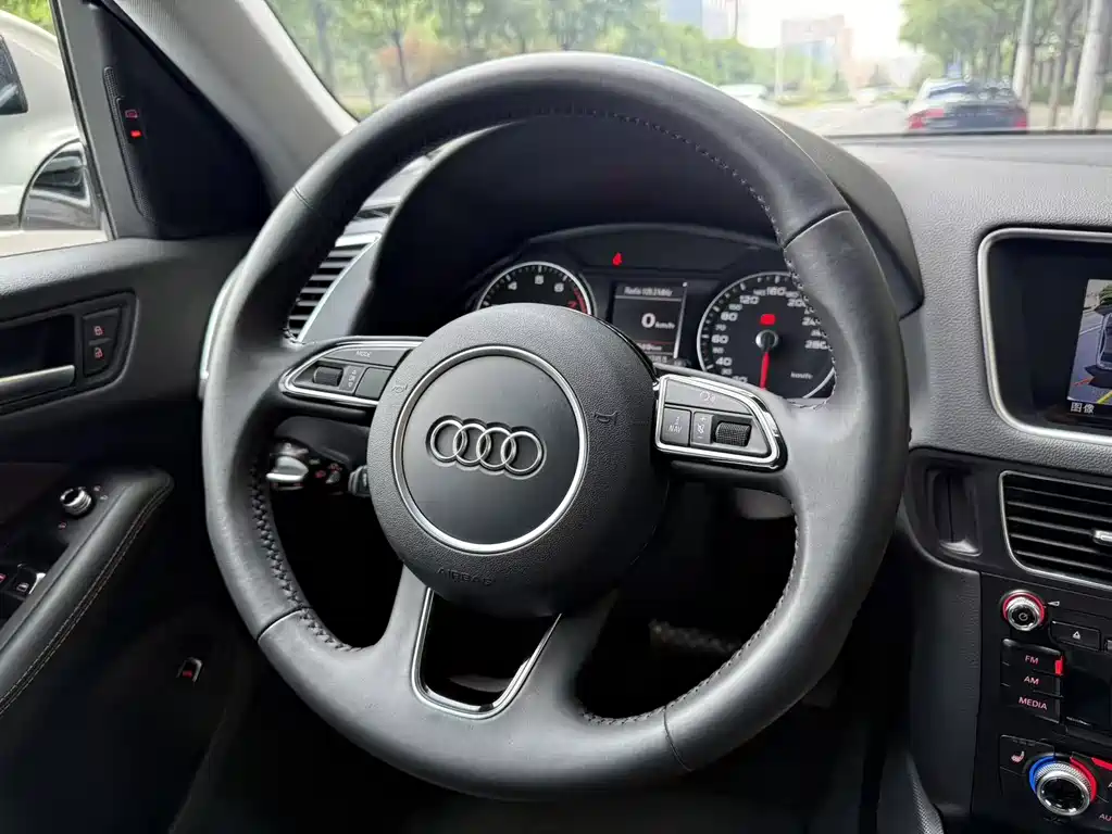 Audi Q5 2018 40 TFSI