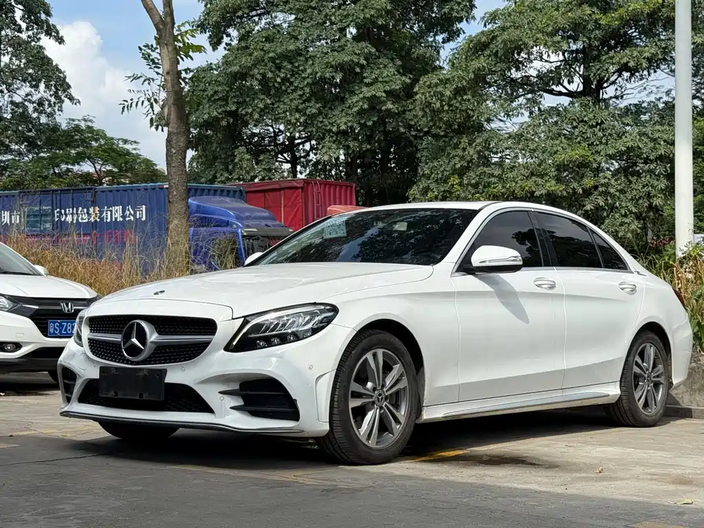 Купить Mercedes-Benz C-Class