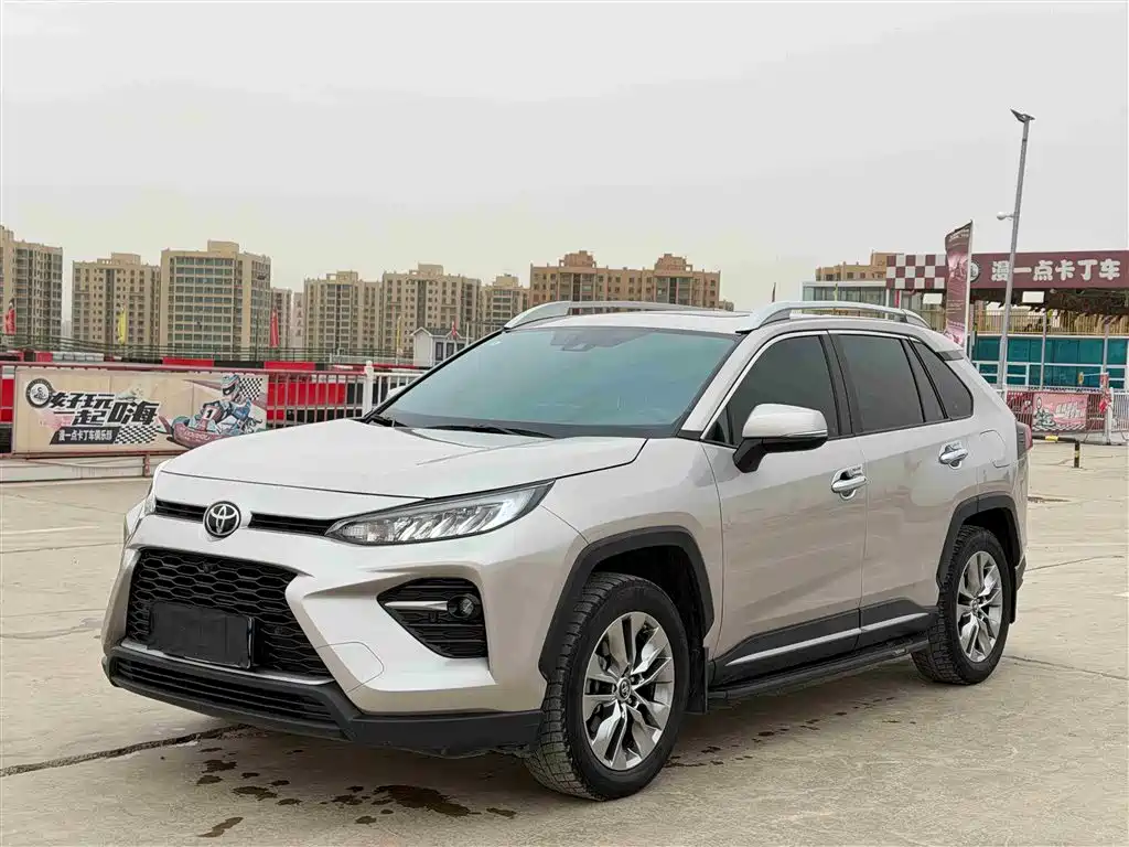 Купить Toyota Wildlander
