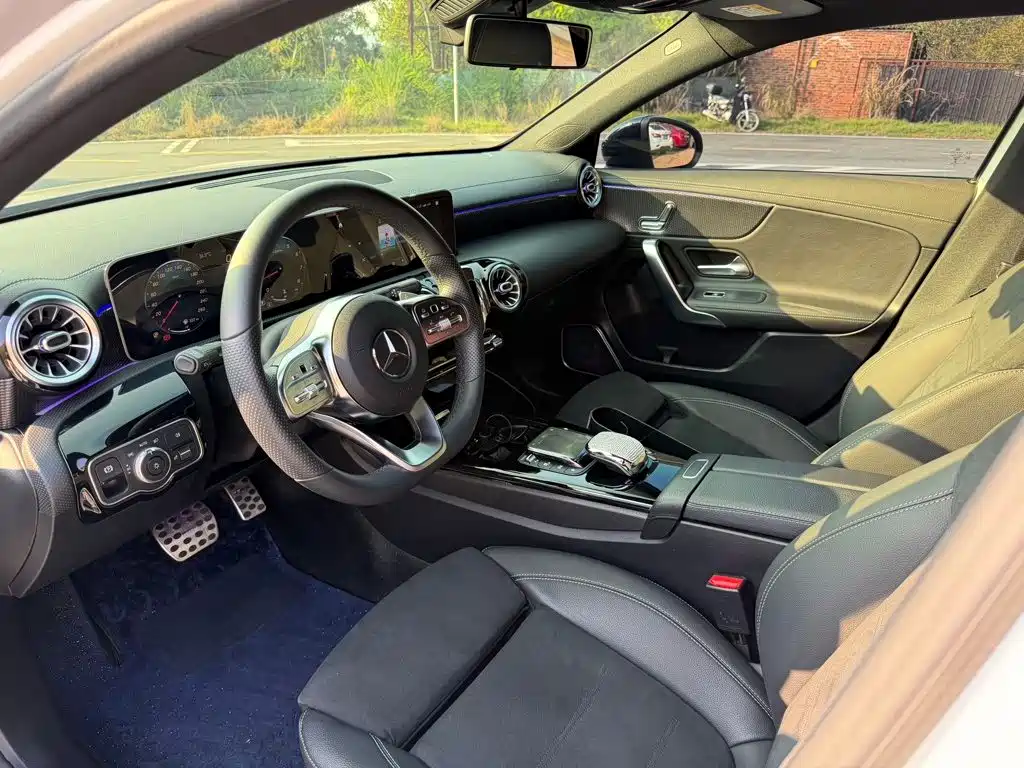 Mercedes-Benz A-Class — миниатюра 4