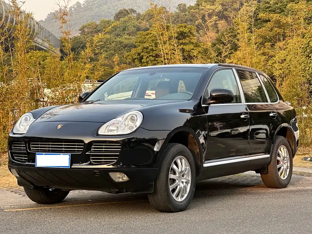 Porsche Cayenne 2005