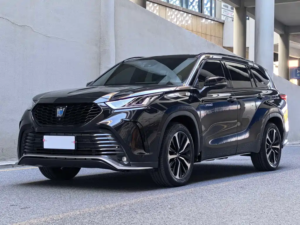 Toyota Crown Kluger