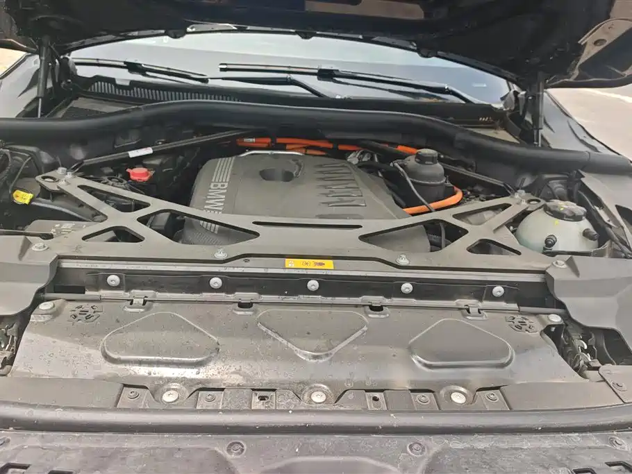BMW XM 2023 50e