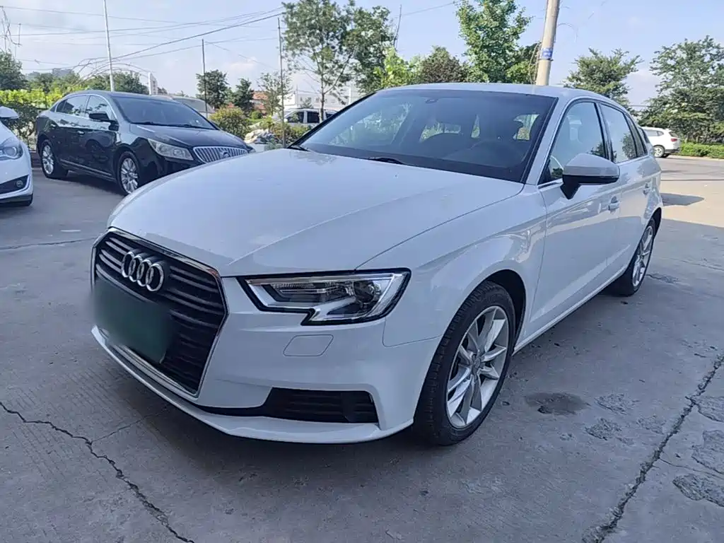 Audi A3 2018 30 Anniversary Year Type Sportback 35 TFSI Progressive Type