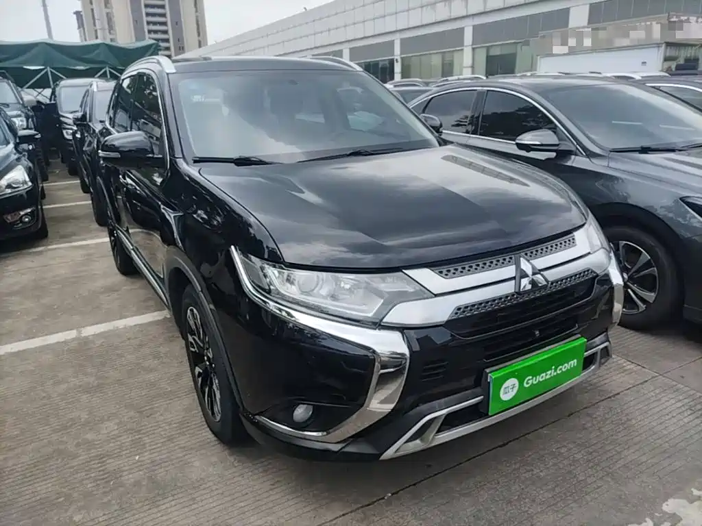 Mitsubishi Outlander 2019 2.0L Enjoy 5 мест VI