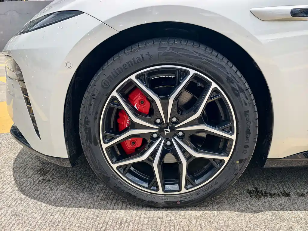 Dongfeng eπ007 2025 565 Max