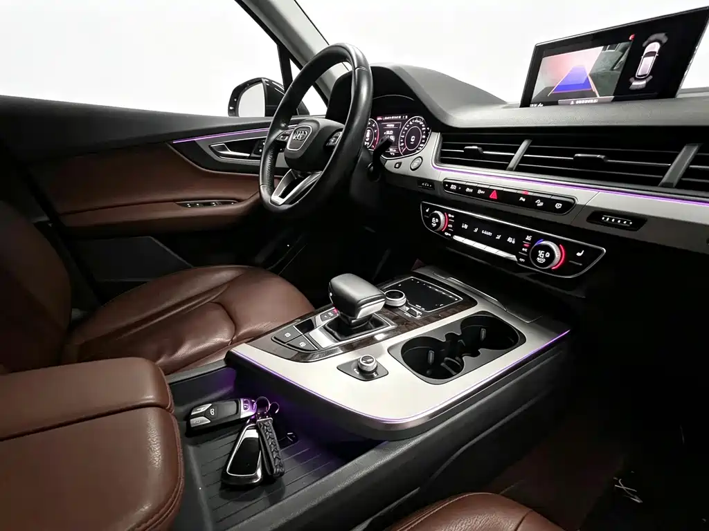 Audi Q7 — миниатюра 14
