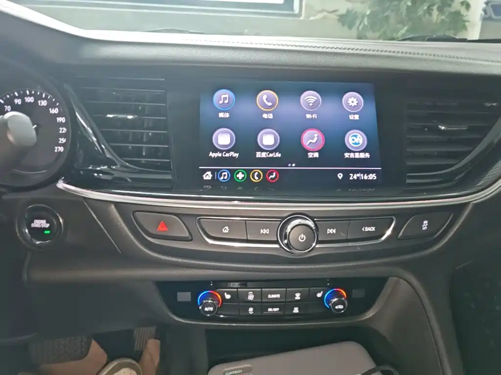 Buick Regal — миниатюра 13