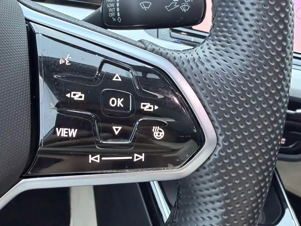 Volkswagen Lamando — миниатюра 8