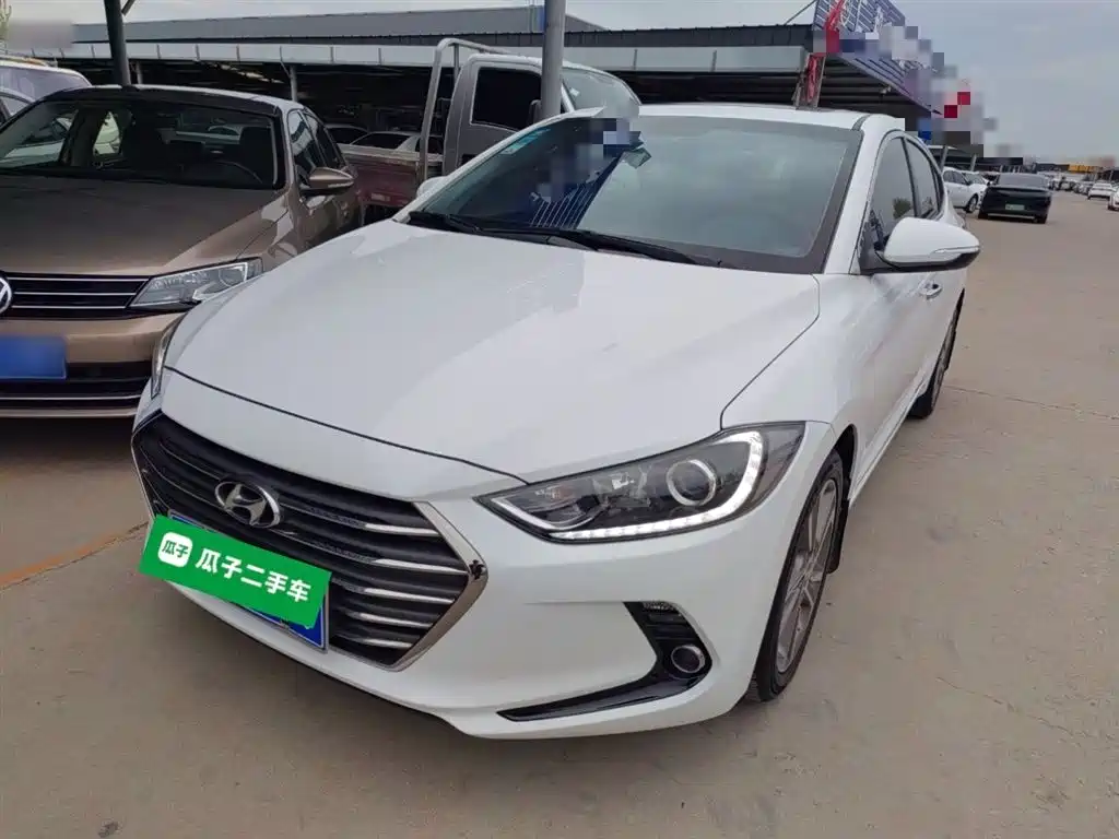 Hyundai Elantra 2018