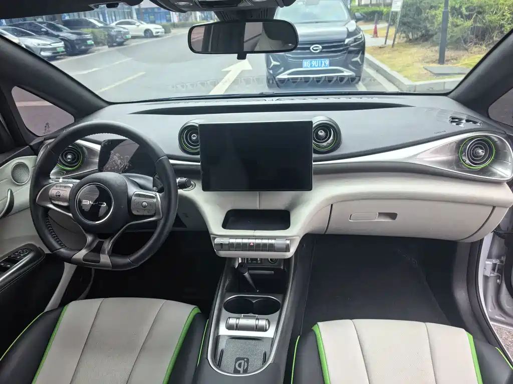 BYD Dolphin — миниатюра 8