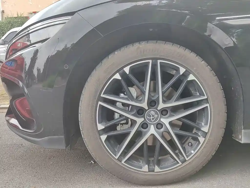 BYD Han 2025 EV Smart Drive 635KM Flagship