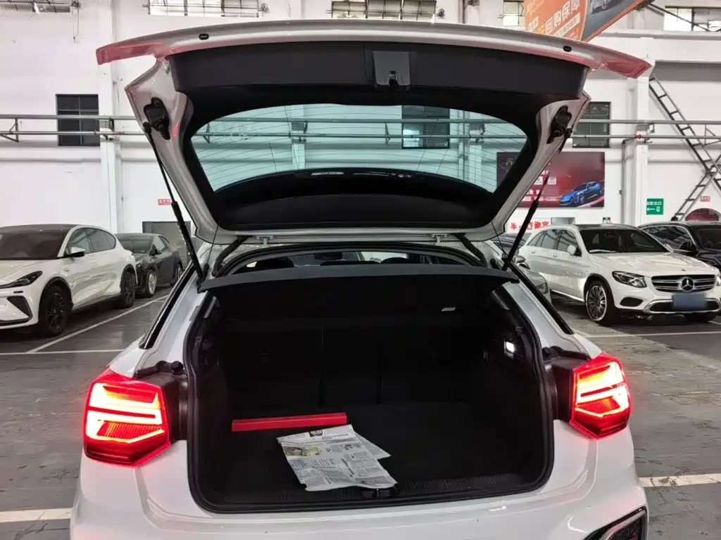 Audi Q2L — миниатюра 19