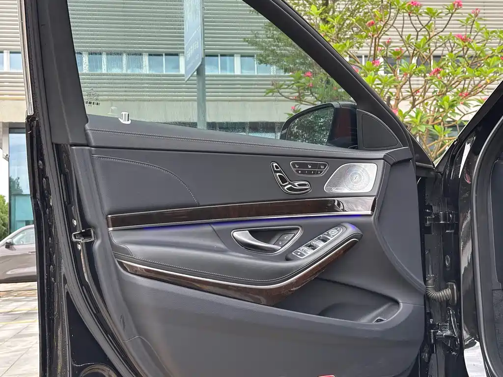 Mercedes-Benz Maybach S-Class S 2020 S 450 4MATIC