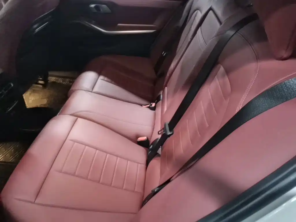 BMW 3 Series — миниатюра 17