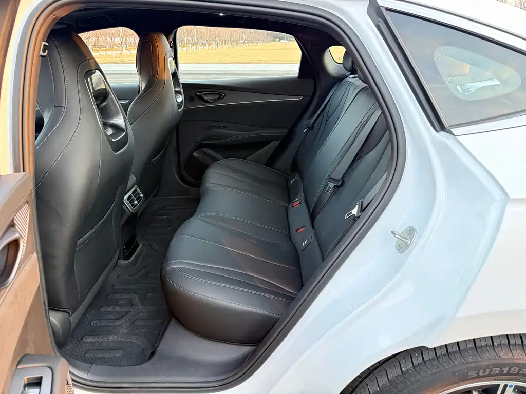 BYD SEAL 06 NEW ENERGY