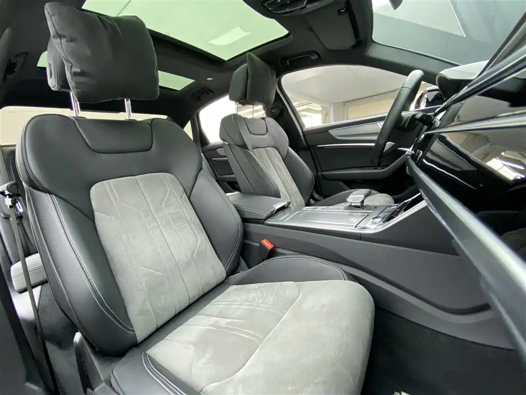 Audi A6L 2024 45 TFSI